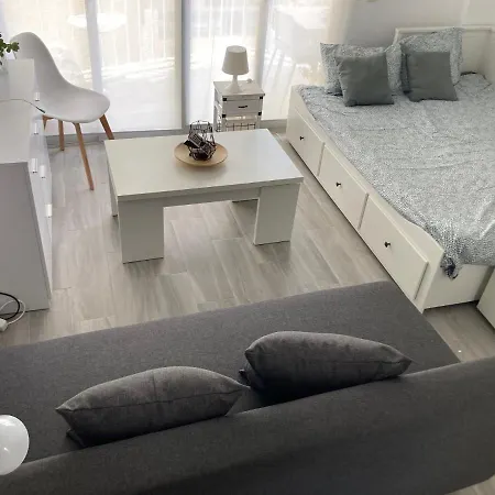 Moderno Estudio Con Terraza Segunda Linea Playa Los Boliches-fuengirola * Fuengirola